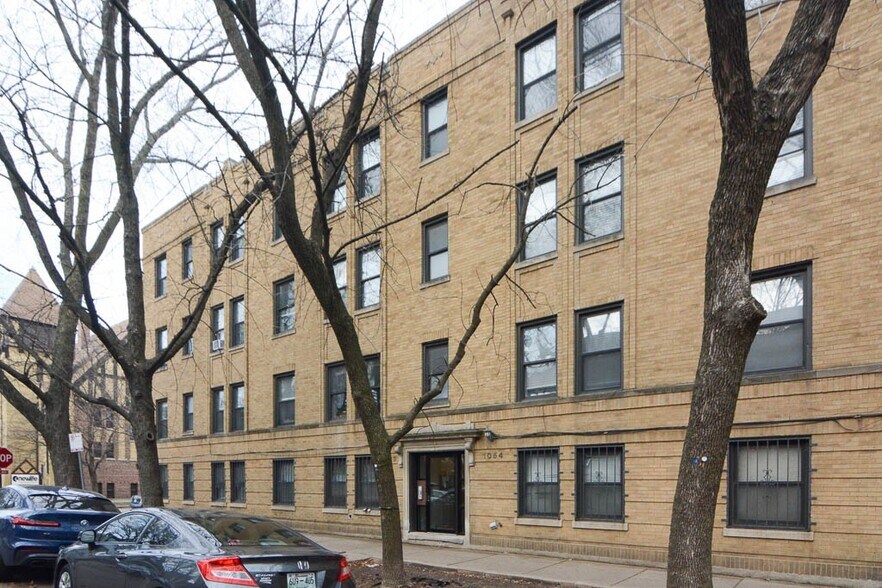 Building Photo - 1112 W Lill Ave