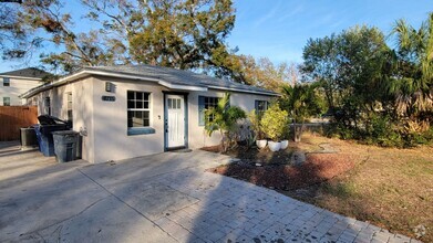 Building Photo - Totally remodeled South Tampa home!