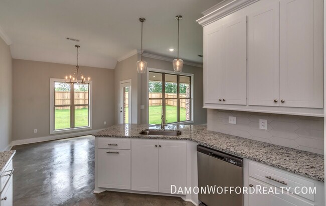 Building Photo - 174 Shelby Mae Cir