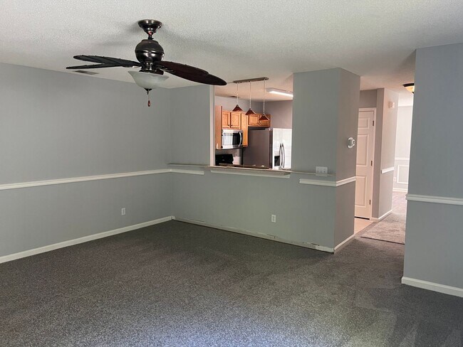 Building Photo - Fully Renovated 2 Bedroom/ 2.5 Bathroom Townhome - The Farm at Buckwalter