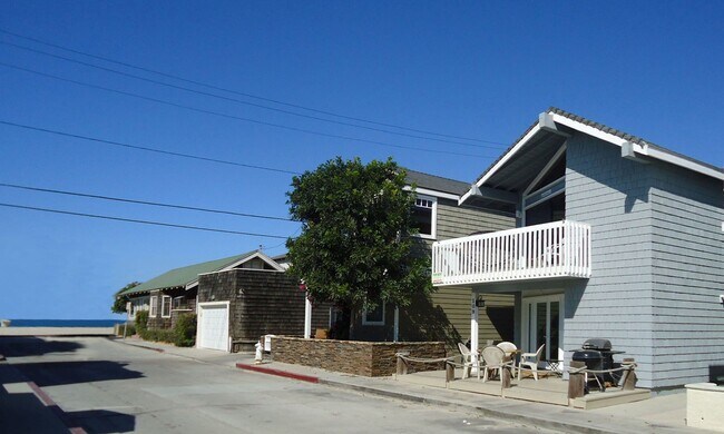 Primary Photo - 109 27th St