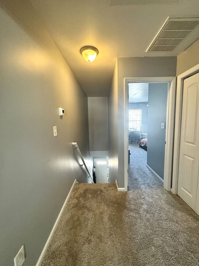 Building Photo - 500 Oyster Rock Ln