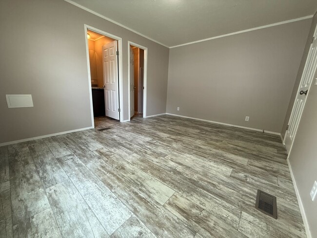 Building Photo - 11750 Cascade Cir