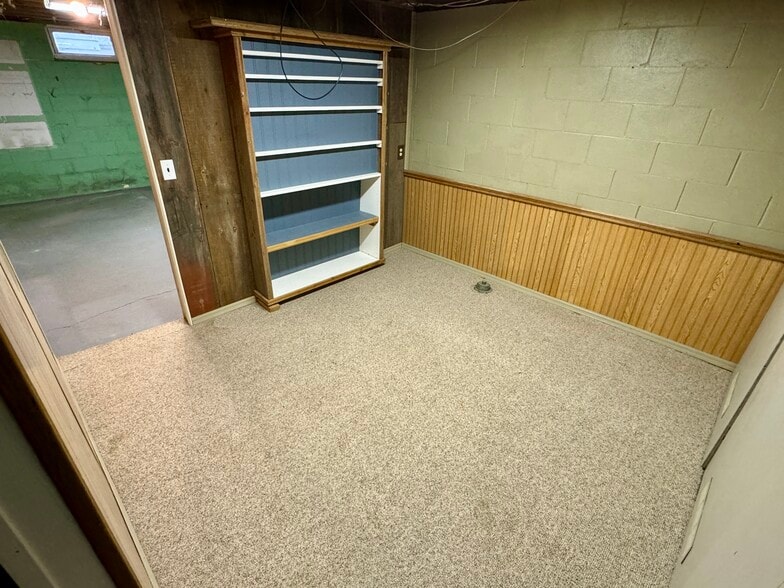 Building Photo - 638 Englewood Ave