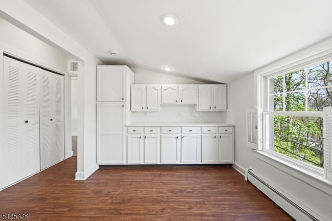 Building Photo - 1 Conklin Ave