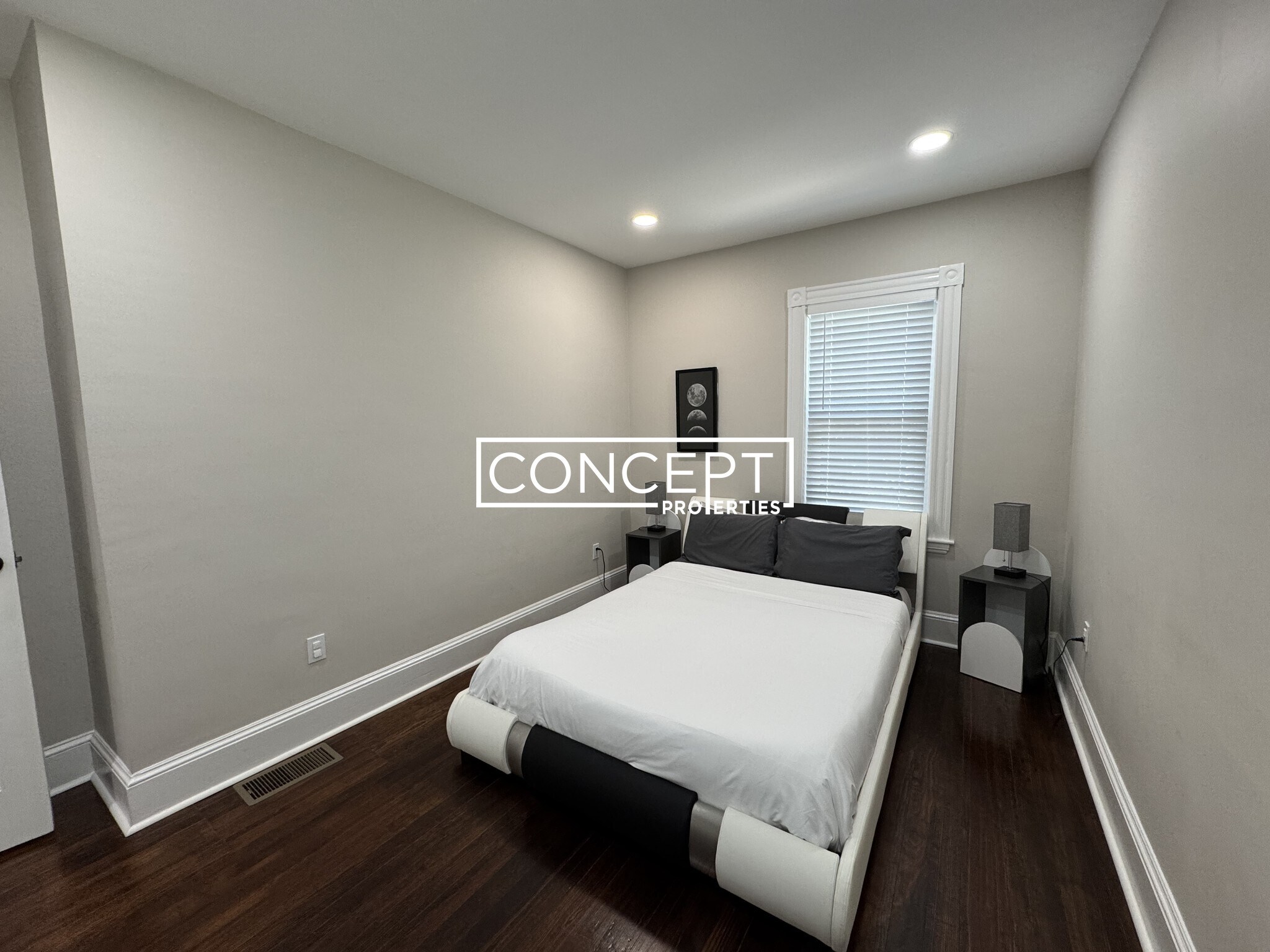 Building Photo - 76 Congreve St