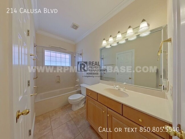 Building Photo - 214 Calusa Blvd
