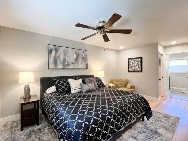 Building Photo - Beautiful Single-Level Home Located in the...