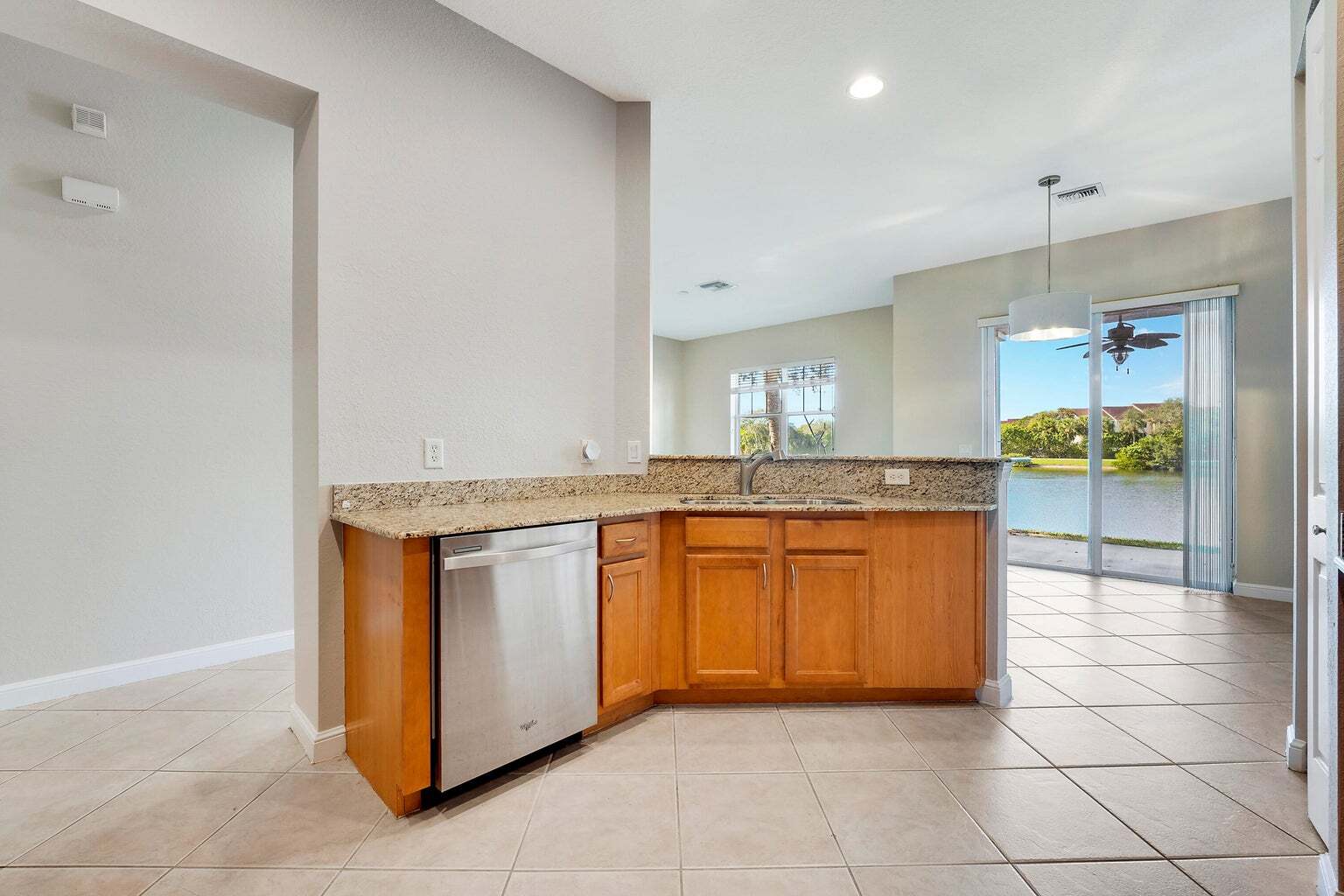 Building Photo - 881 Marina del Ray Ln