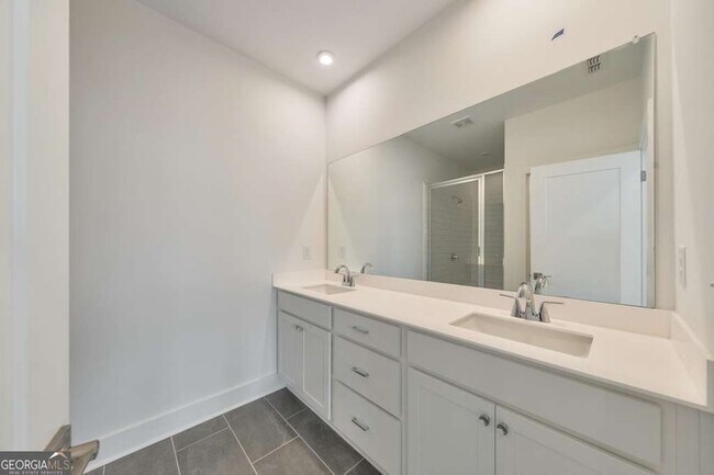 Building Photo - 515 Motivation Cir NW