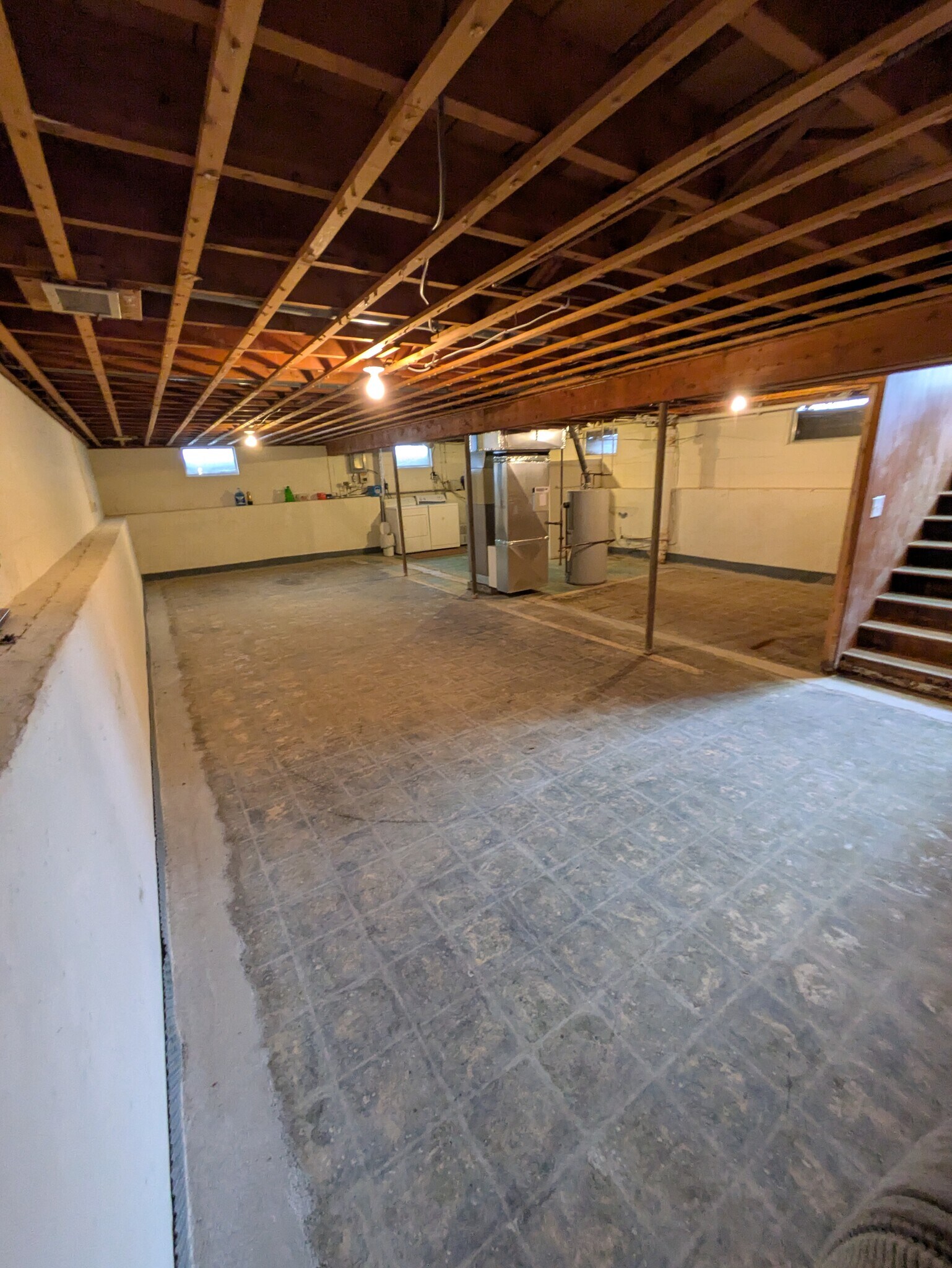 Basement - 3307 N Brooks Ln