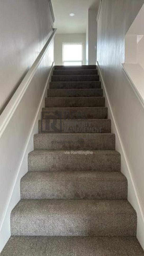 Building Photo - 14007 Hawksbeard Pl