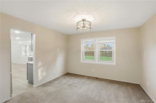 Building Photo - 5336 Red Coach Rd