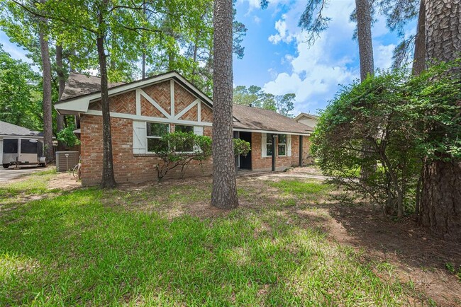 Building Photo - 25303 Lynbriar Ln