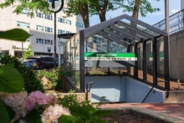 Building Photo - 430 Massachusetts Ave