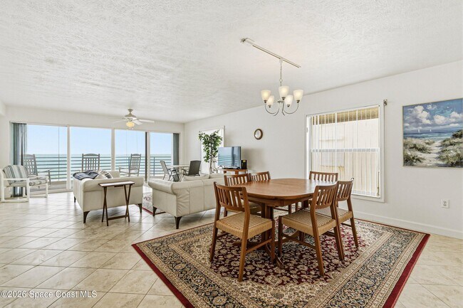 Building Photo - 571 Jimmy Buffett Mem Hwy