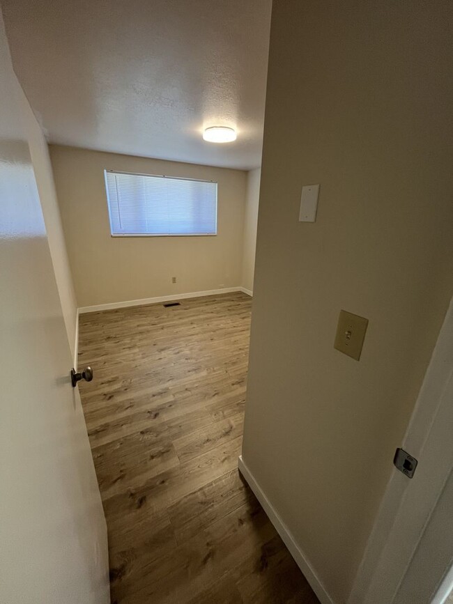 Building Photo - Beautiful Home in Mt Pleasant