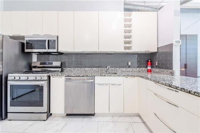 Building Photo - 210 Walker St SW