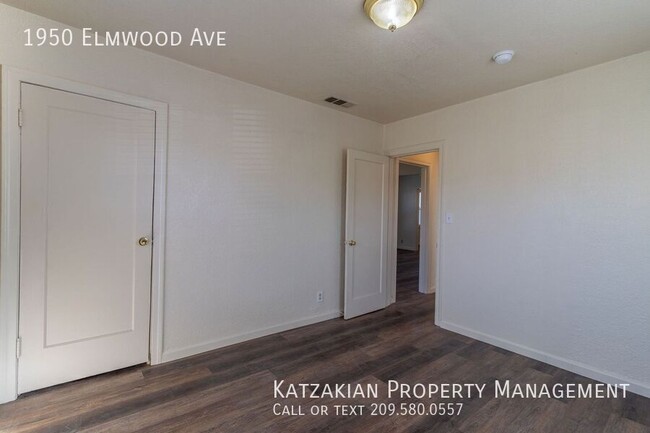 Building Photo - Charming 2-Bedroom Home with Central Locat...