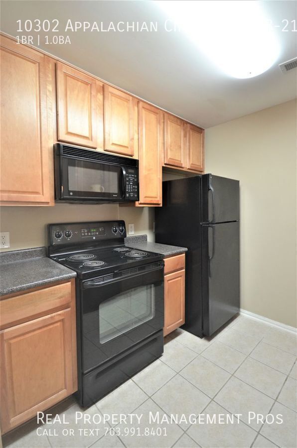 Building Photo - 10302 Appalachian Cir