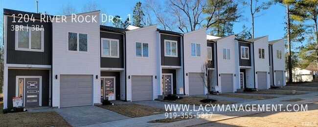 Building Photo - 1204 River Rock Dr