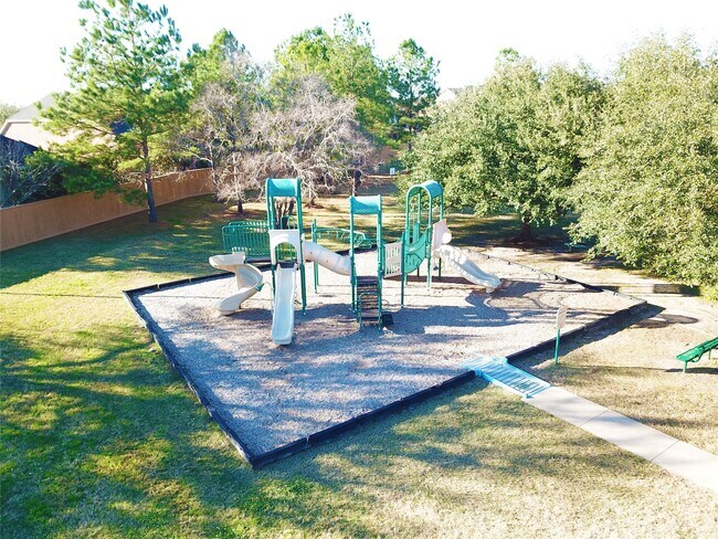 Building Photo - 5702 Fleethaven Ct