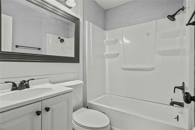 Building Photo - 1112 Union Dr