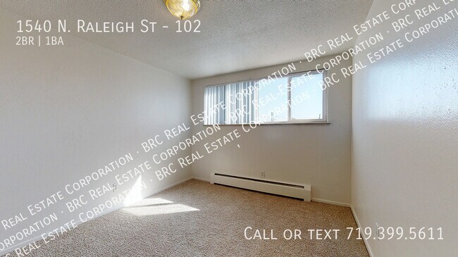 Building Photo - 1540 N Raleigh St