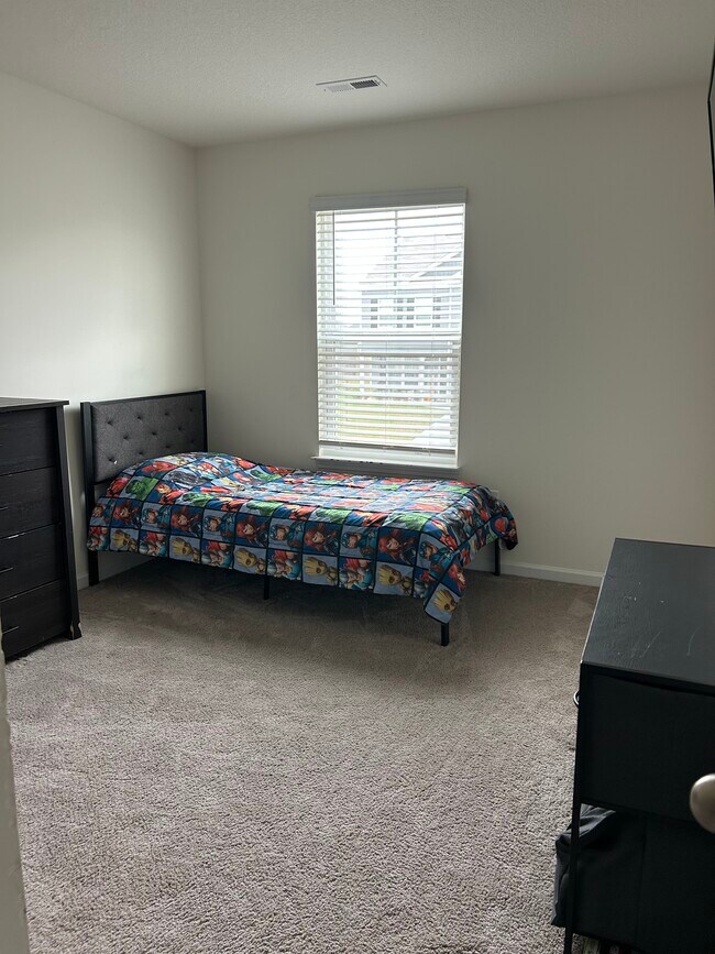 Building Photo - 9563 River Cane Rd