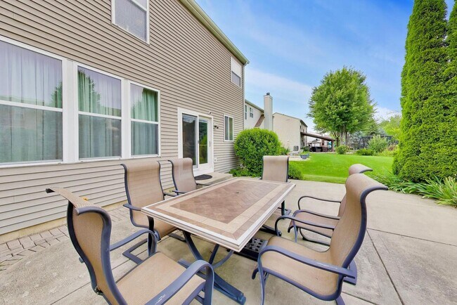 Building Photo - 501 Tuscany Dr