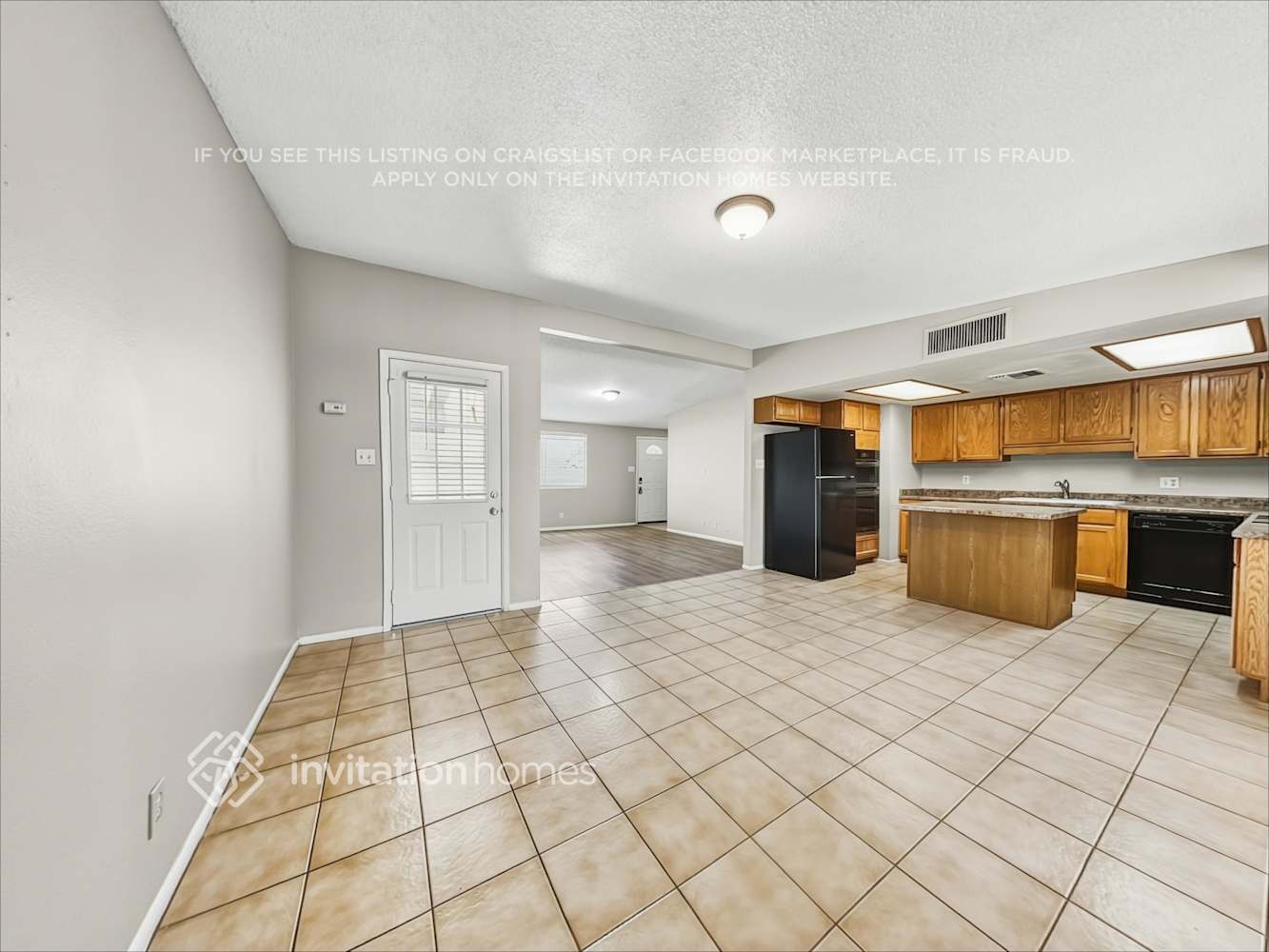 Building Photo - 8831 N 37th Dr