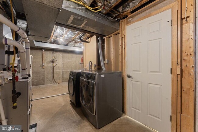 Building Photo - 1534 Red Rock Ct