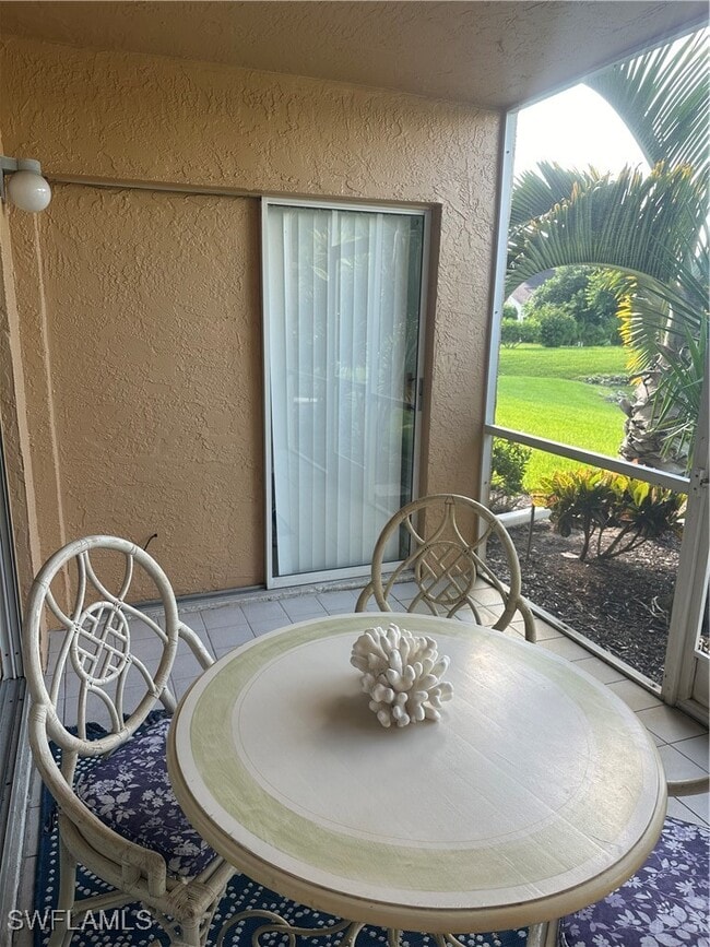 Building Photo - 1950 W Crown Pointe Blvd