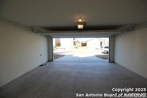 Building Photo - 11844 Davalos Ln