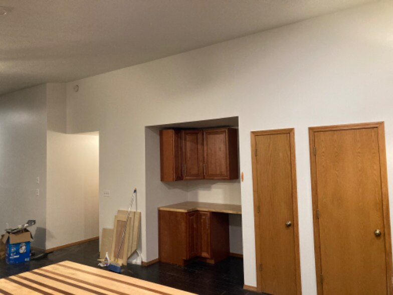 Building Photo - 60637 Devon Cir