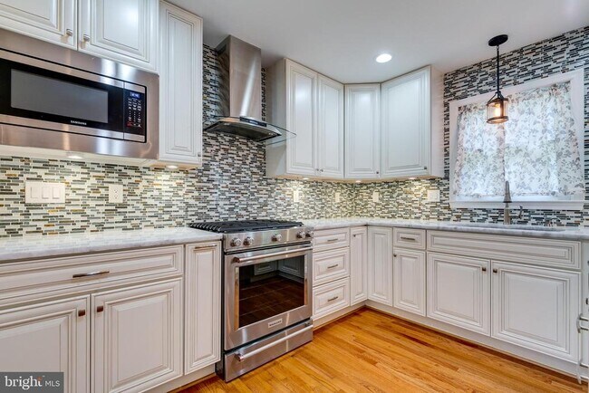 Building Photo - 7107 Dudrow Ct