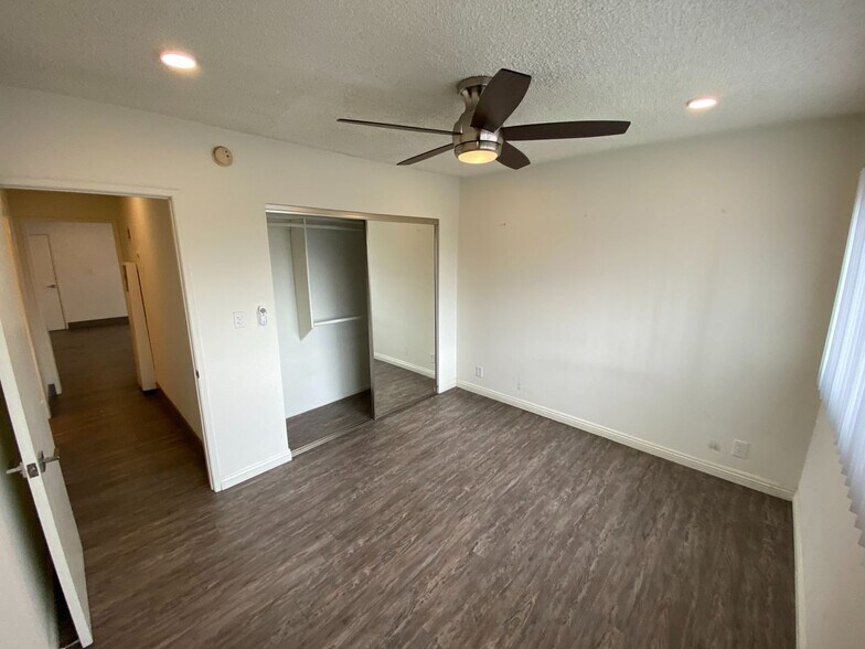 Building Photo - 3419 Keystone Av
