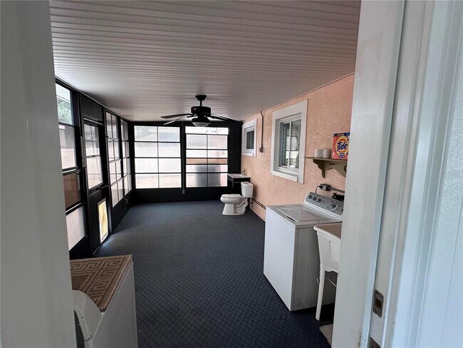 Building Photo - 10659 108th St N