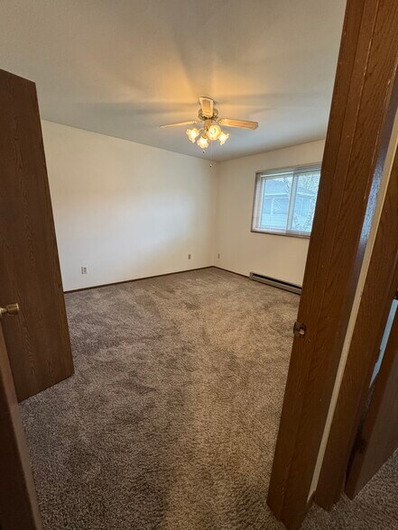 Master Bedroom - 836 Macomber St