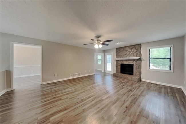 Building Photo - 4730 Spring Gate Dr