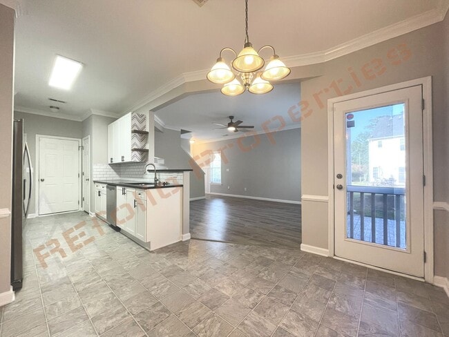 Building Photo - 2452 Bay Harbor Dr