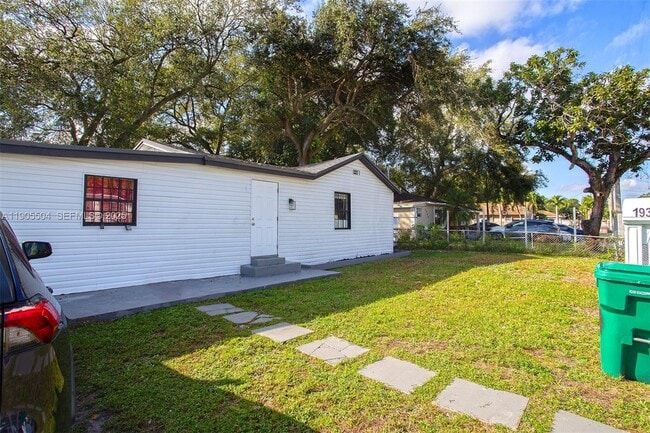 Building Photo - 1934 NW 92nd St