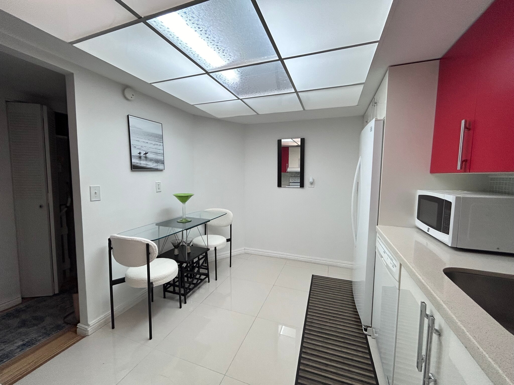 Building Photo - 1301 NE Miami Gardens Dr