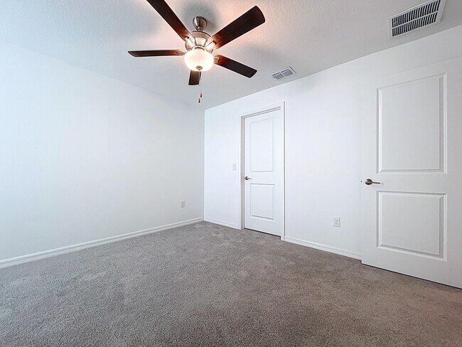 Building Photo - 4724 Tuscan Loon Dr