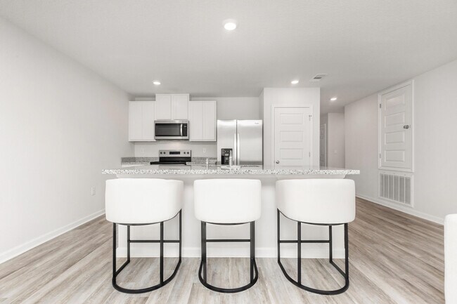 Building Photo - 3418 Phoenix Ct