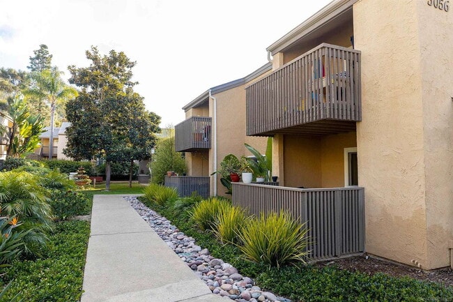 Building Photo - Clean & Decent One Bedroom Apartment