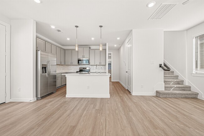 Building Photo - 3223 Loam Ln