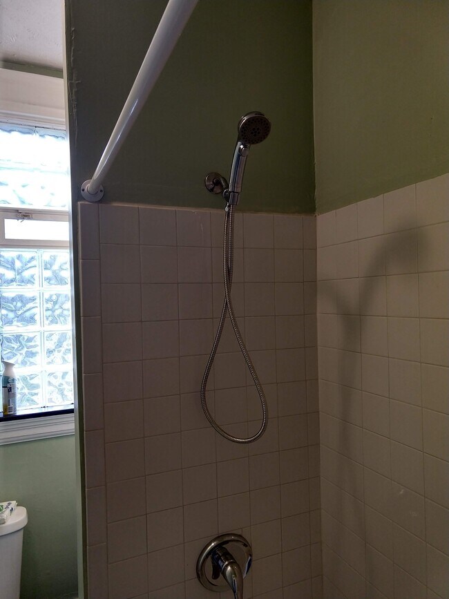 Building Photo - 4401 Virginia Ave