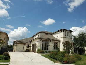 Building Photo - 204 Southern Carina Dr