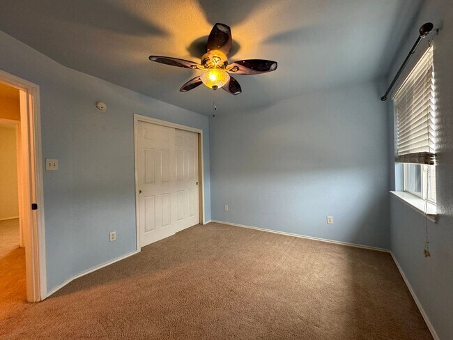 Building Photo - 3-Bedroom House for Rent in Killeen